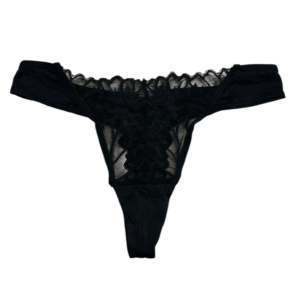 NWOT LA SENZA BLACK LACE THONG